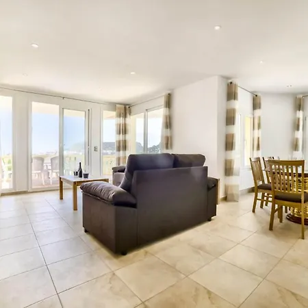 Esperanza - Plusholidays * Calpe