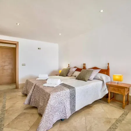 Esperanza Villa